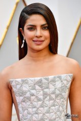 Priyanka Chopra at Oscars 2017